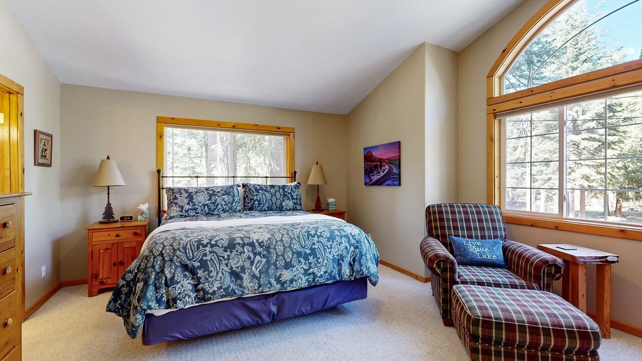 Photo of Bedroom in Tahoma