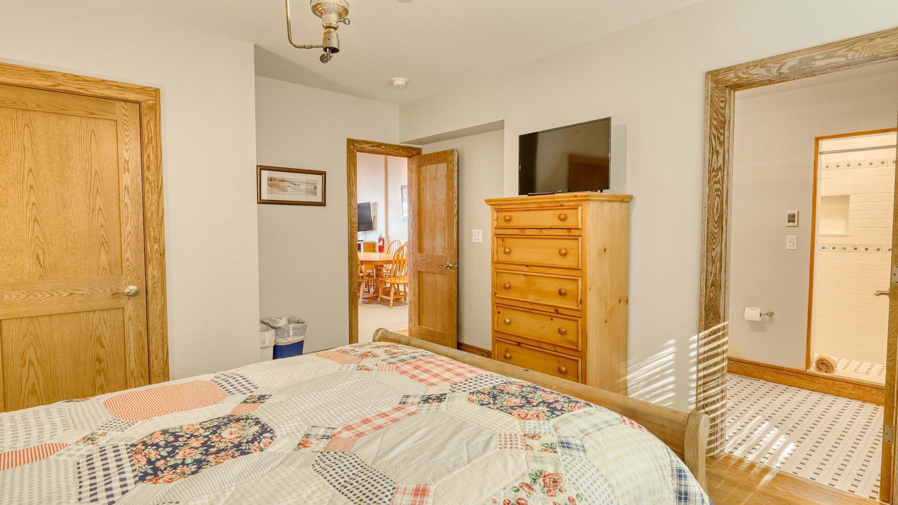 Photo of Bedroom in Zephyr Cove