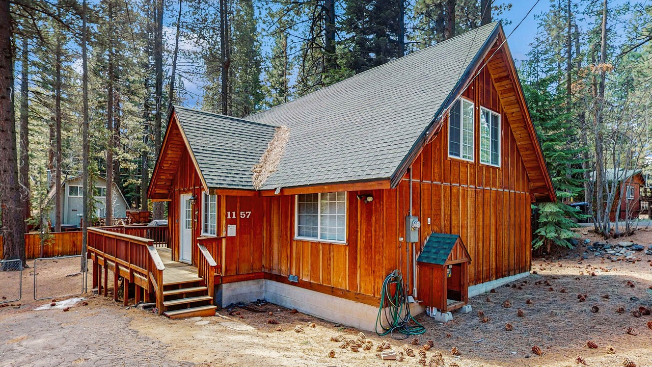 Photo of Outdoor in Pioneer Trail