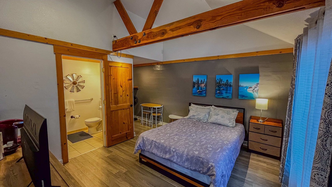 Photo of Bedroom in Kings Beach