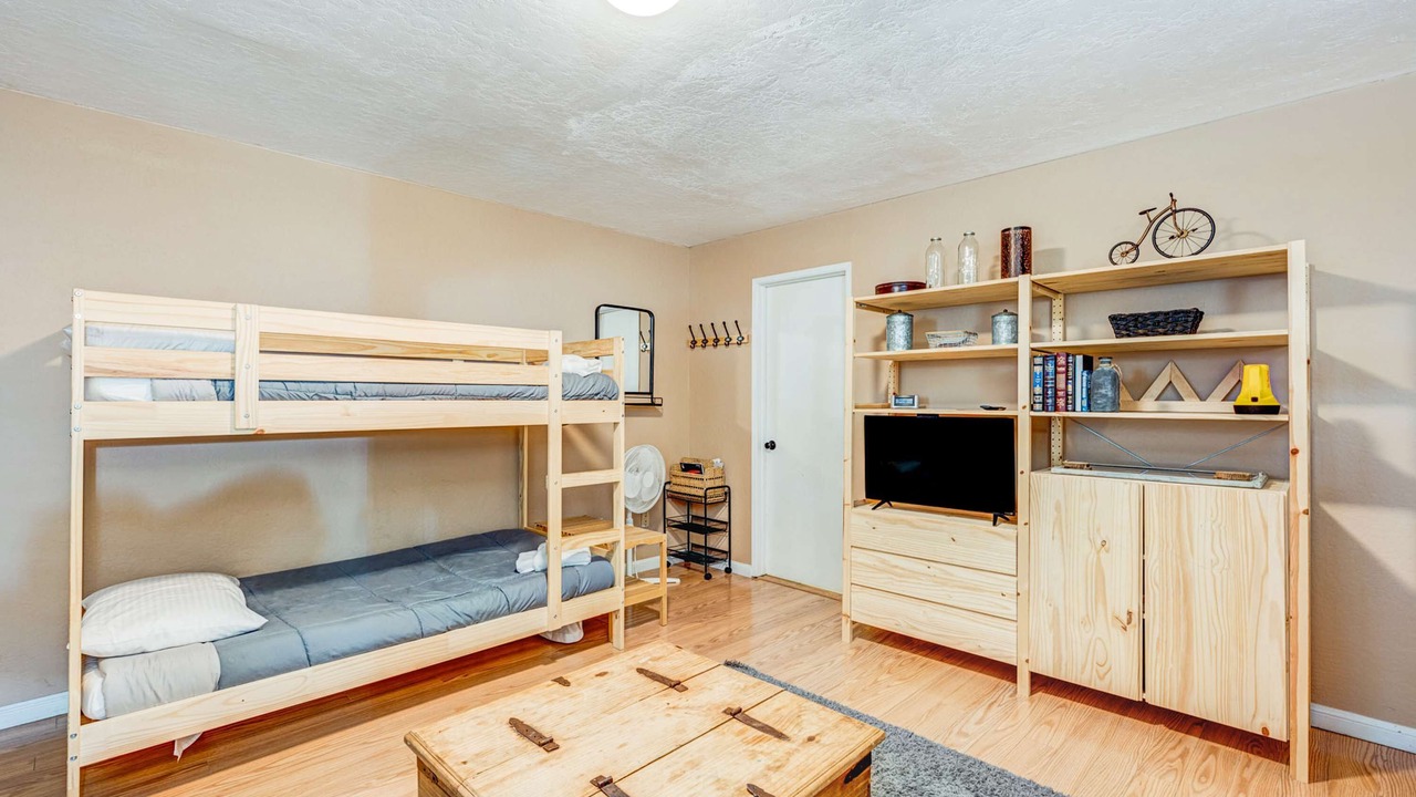 Photo of Bedroom in Tahoe Village