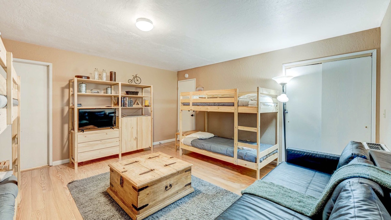 Photo of Bedroom in Tahoe Village