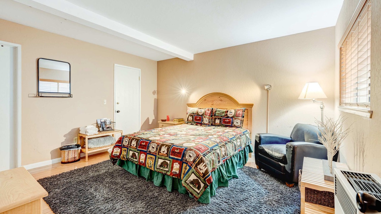 Photo of Bedroom in Tahoe Village