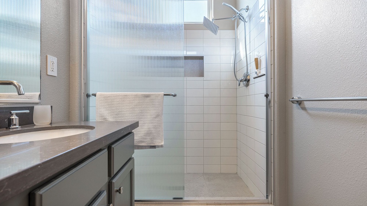 Photo of Bathroom in Clovis