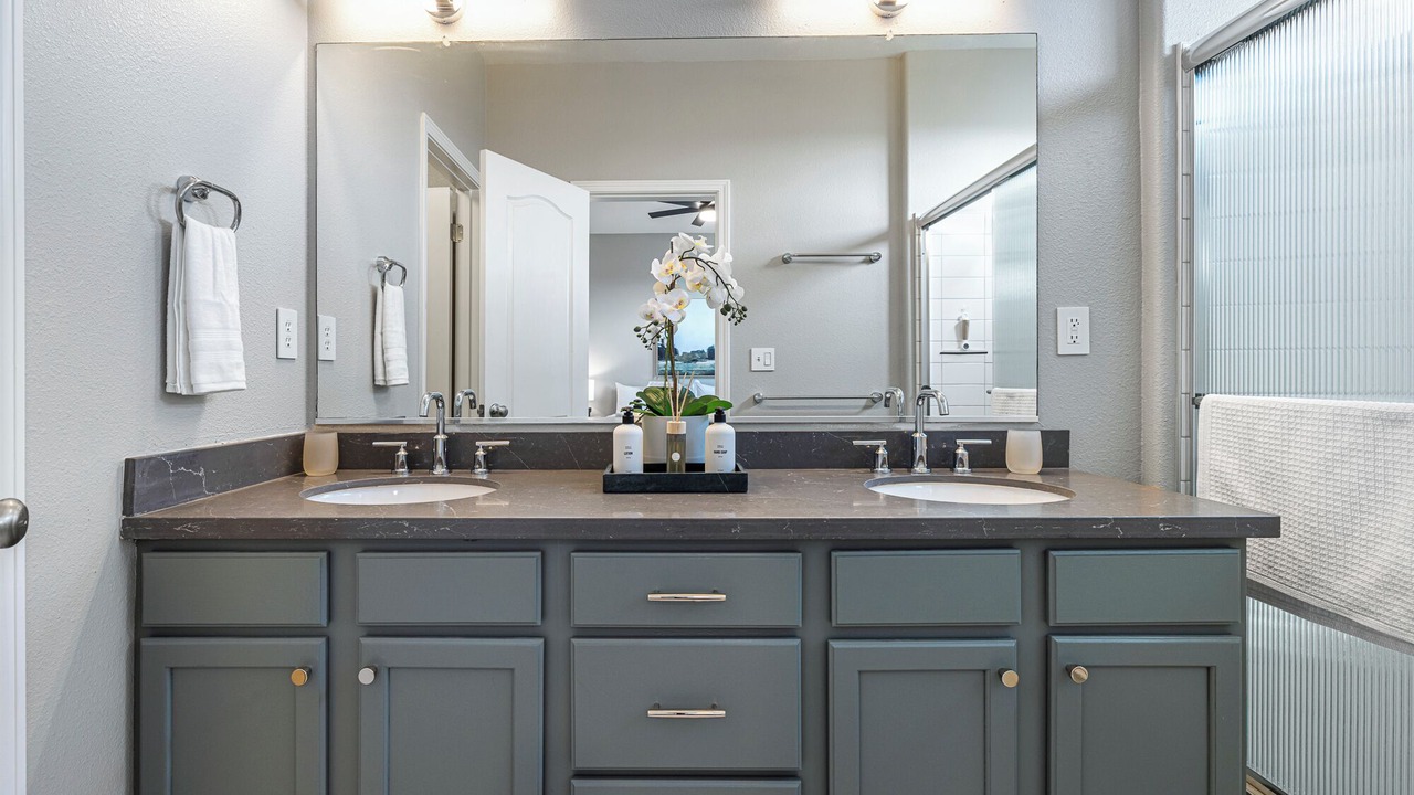 Photo of Bathroom in Clovis