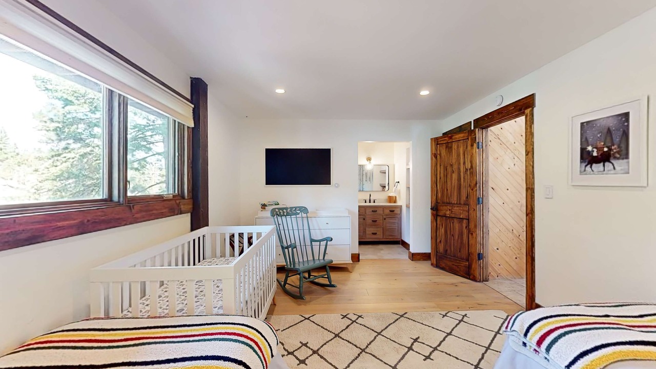 Photo of Bedroom in Tahoe Village