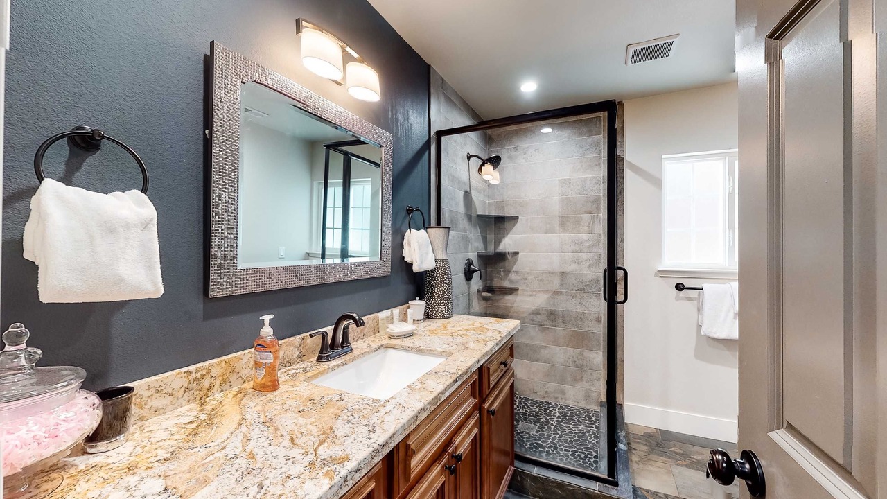 Photo of Bathroom in Pioneer Trail