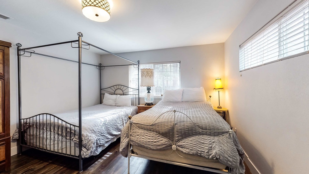 Photo of Bedroom in Pioneer Trail
