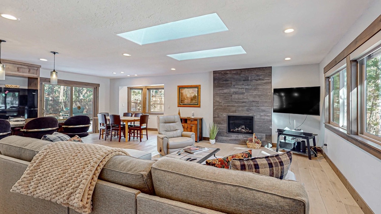 Photo of Livingroom in South Lake Tahoe