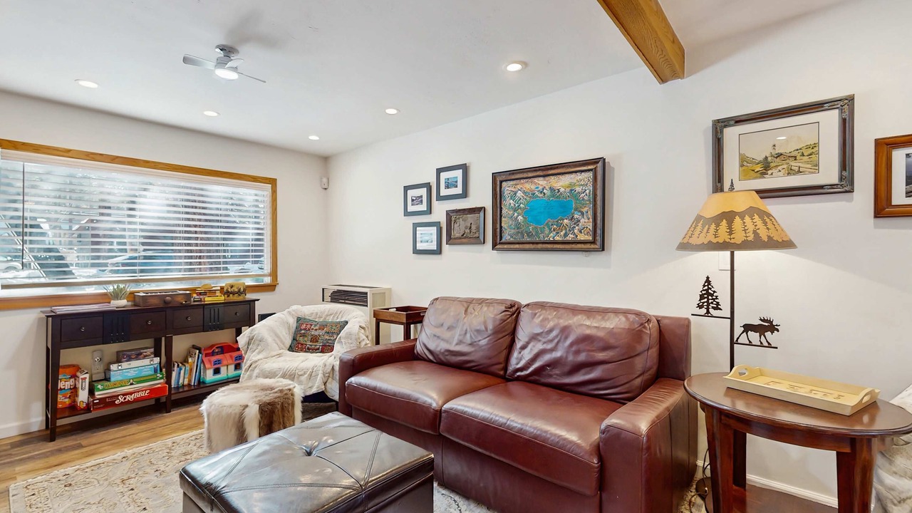Photo of Livingroom in South Lake Tahoe