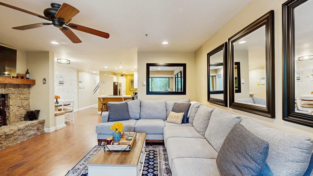 Photo of Livingroom in Incline Village