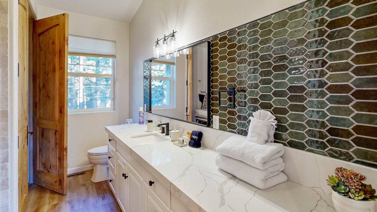 Photo of Bathroom in Pioneer Trail