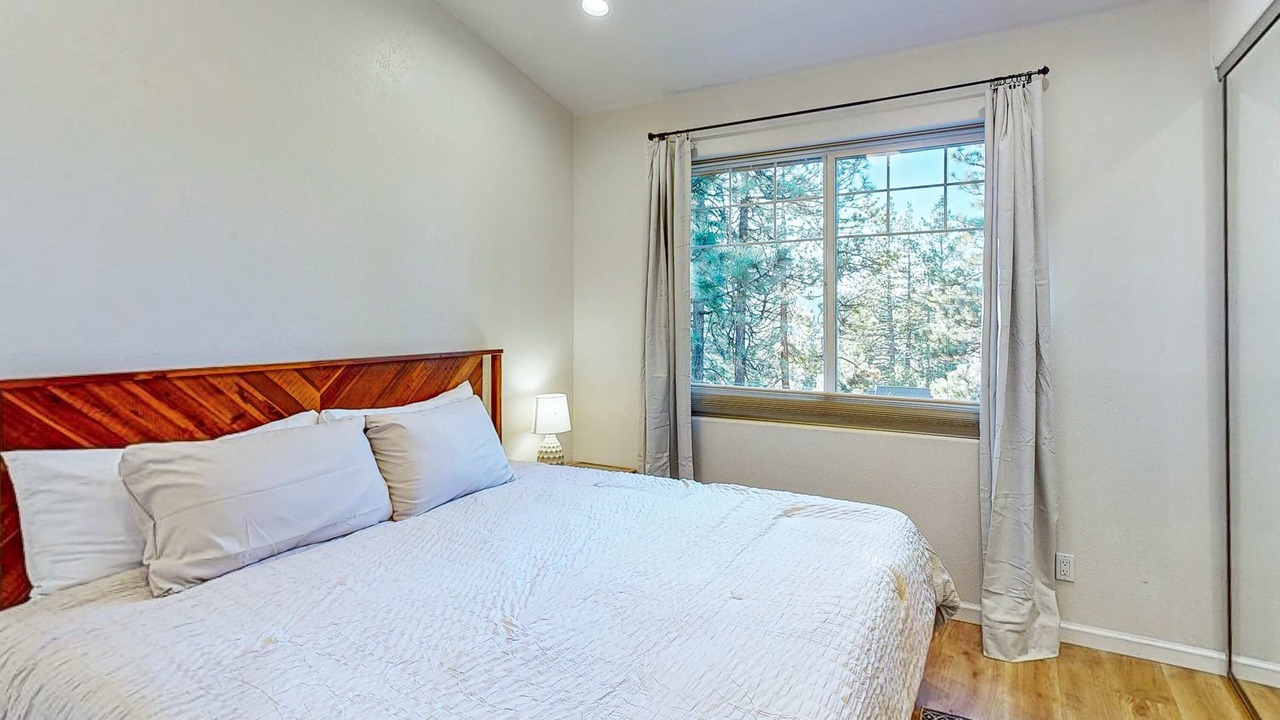 Photo of Bedroom in Pioneer Trail