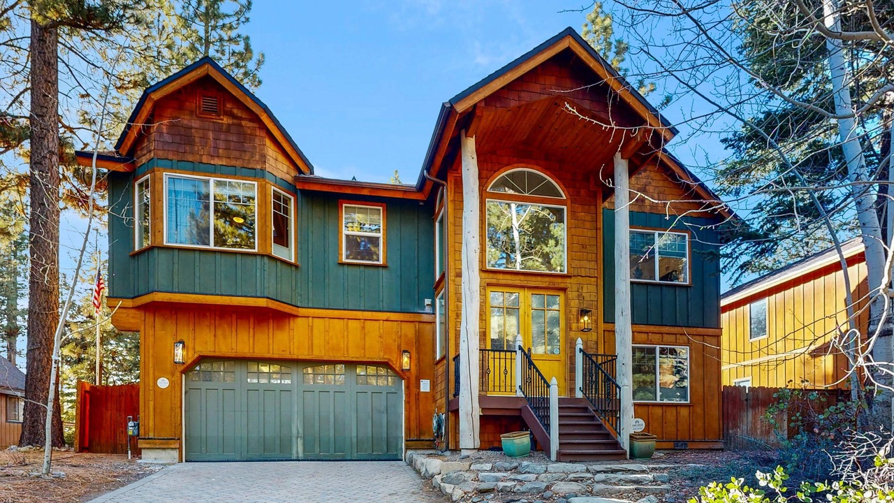 Photo of Outdoor in Pioneer Trail