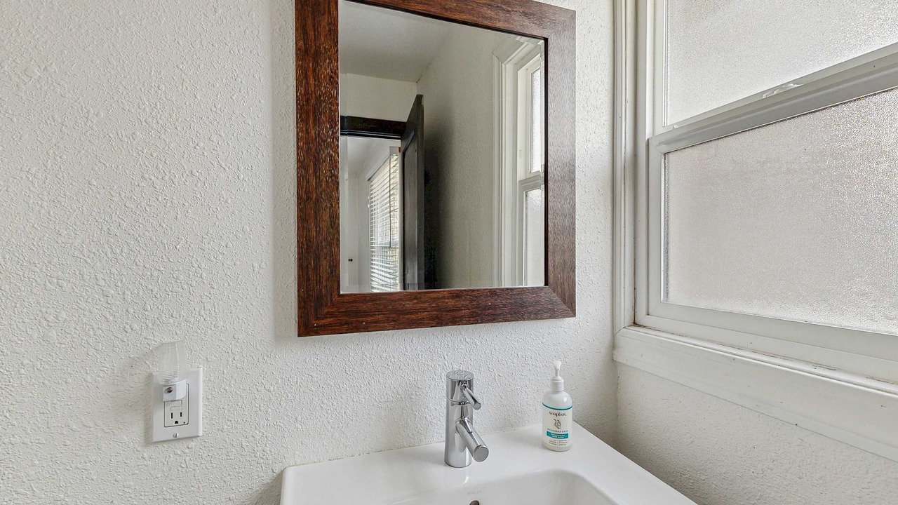 Photo of Bathroom in Lakeside Park