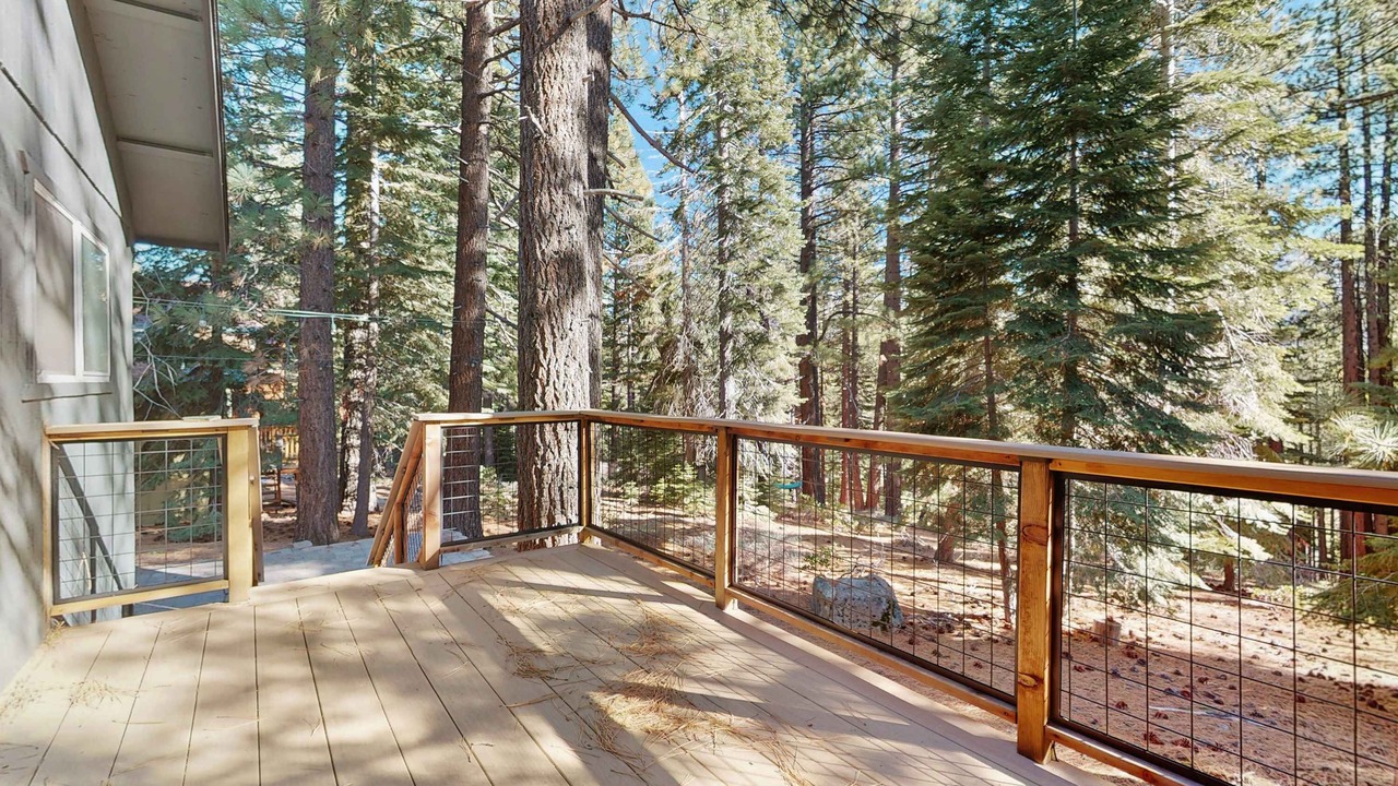 Photo of Patio Balcony in Country Club Estates