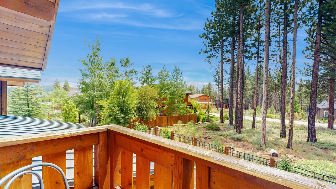 Photo of Outdoor in Mountain View Estates
