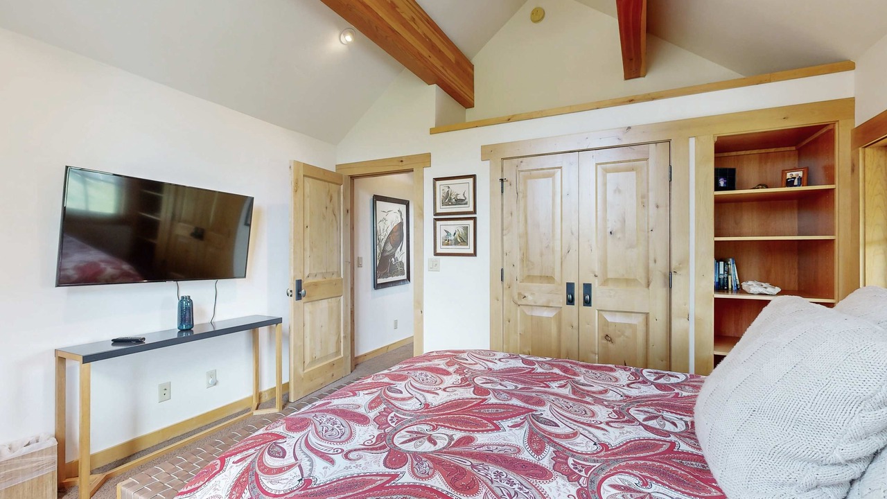 Photo of Bedroom in Mountain View Estates