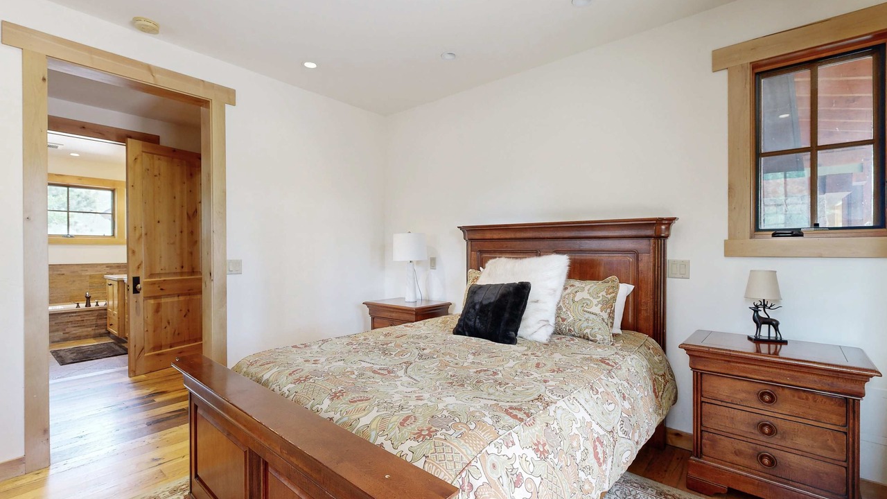 Photo of Bedroom in Mountain View Estates