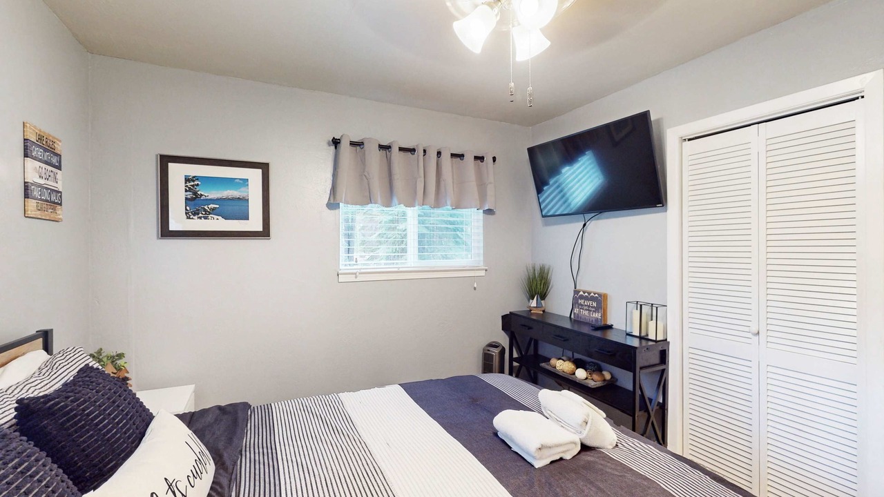Photo of Bedroom in North Upper Truckee