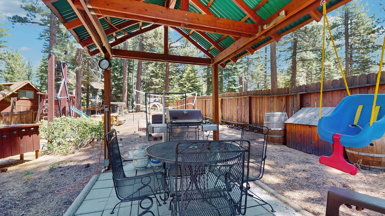 Photo of Outdoor in Pioneer Trail