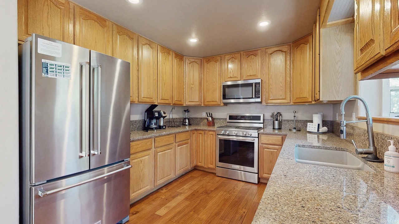 Photo of Kitchen in Pioneer Trail