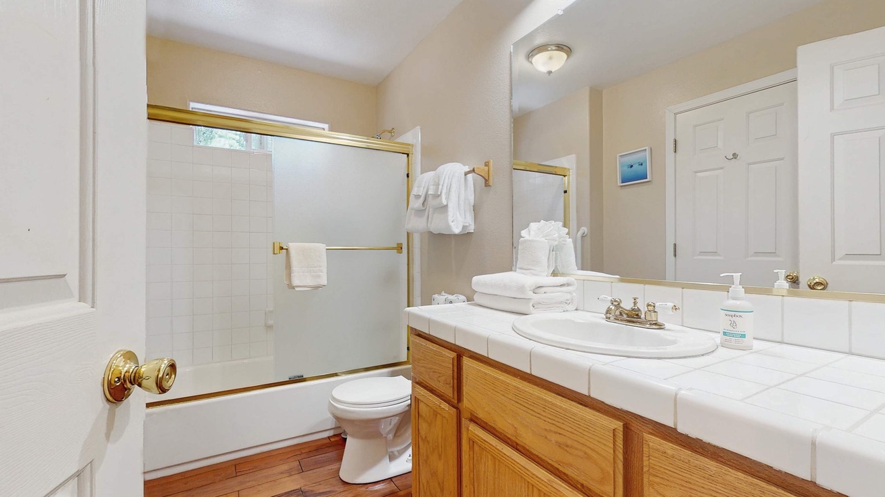 Photo of Bathroom in Pioneer Trail