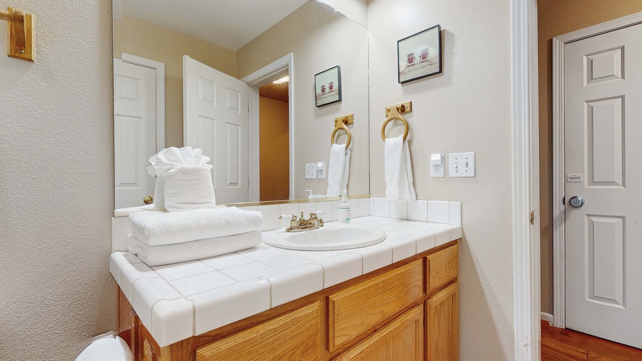 Photo of Bathroom in Pioneer Trail