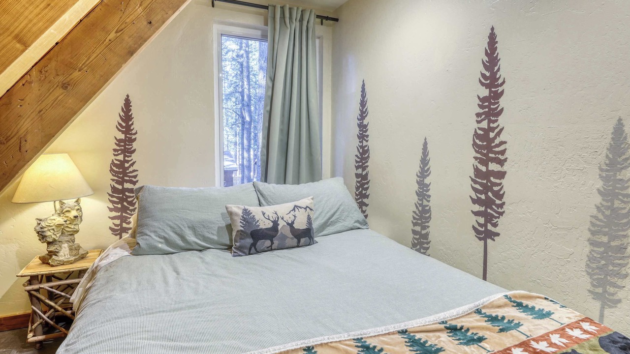 Photo of Bedroom in Black Bart
