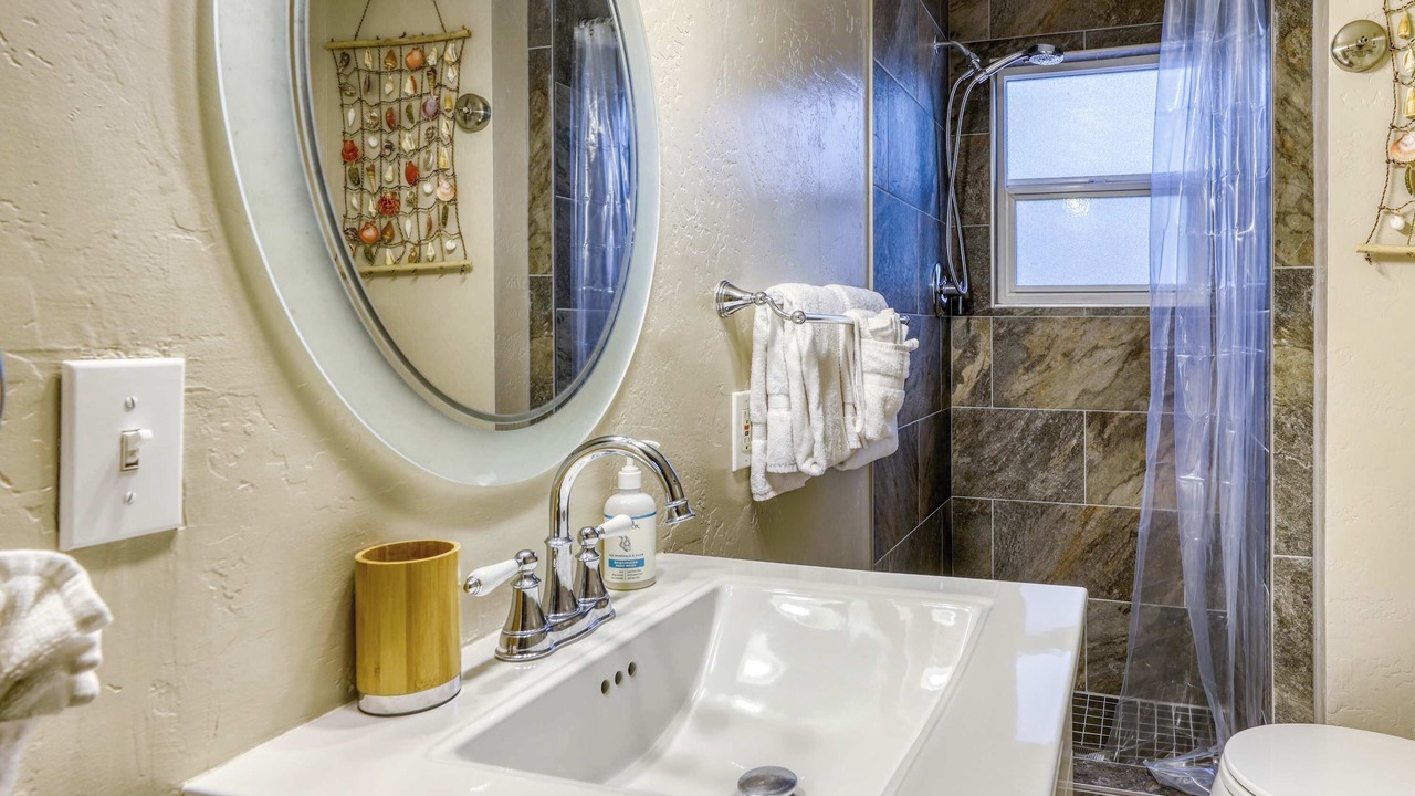 Photo of Bathroom in Black Bart