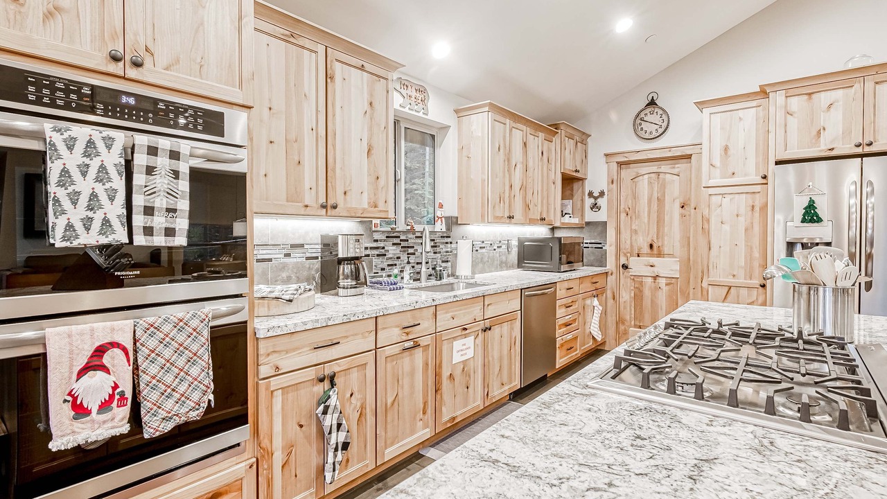 Photo of Kitchen in Pioneer Trail