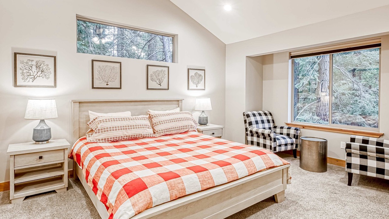 Photo of Bedroom in Pioneer Trail