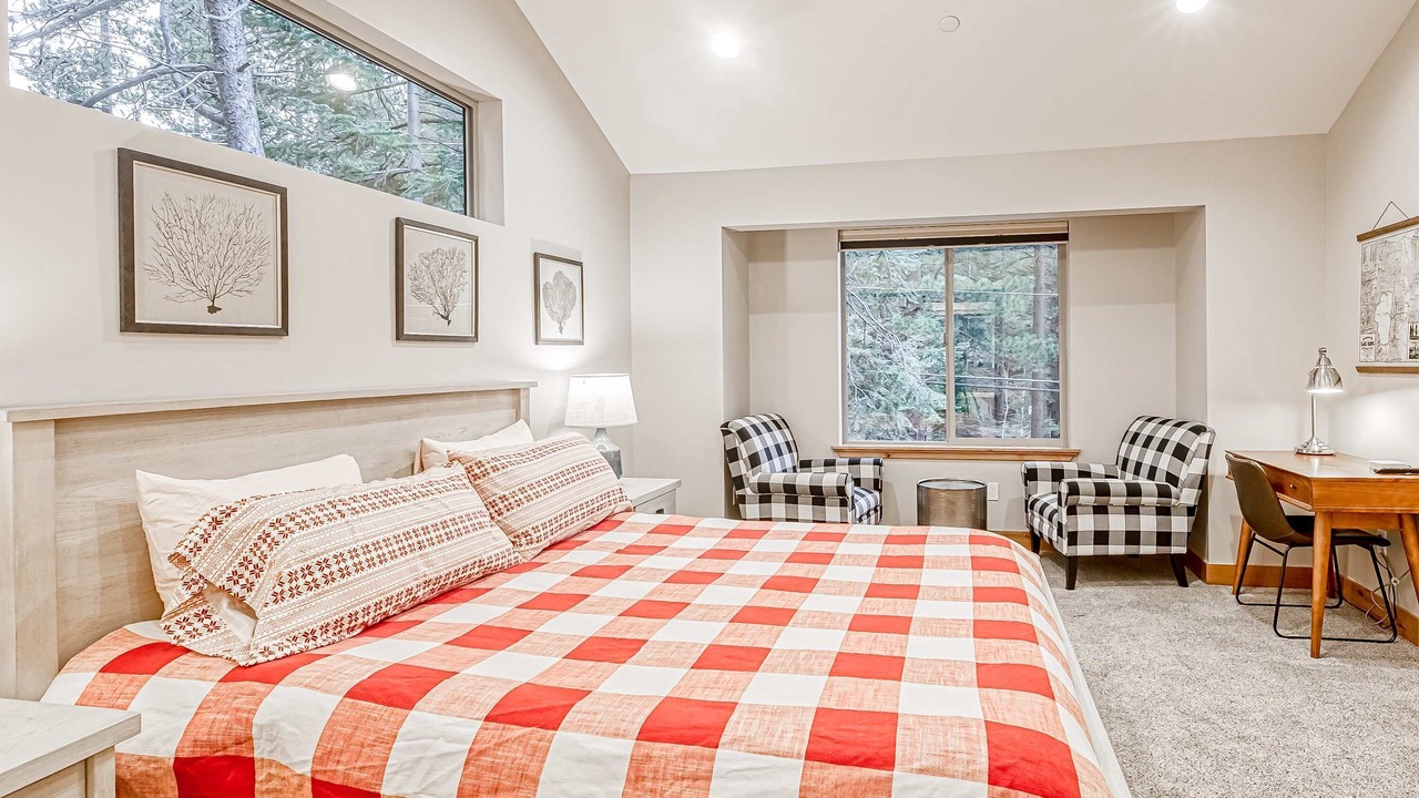 Photo of Bedroom in Pioneer Trail