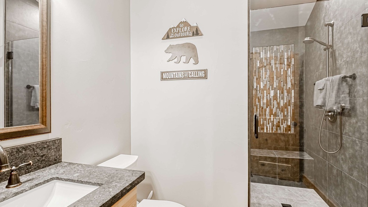 Photo of Bathroom in Pioneer Trail