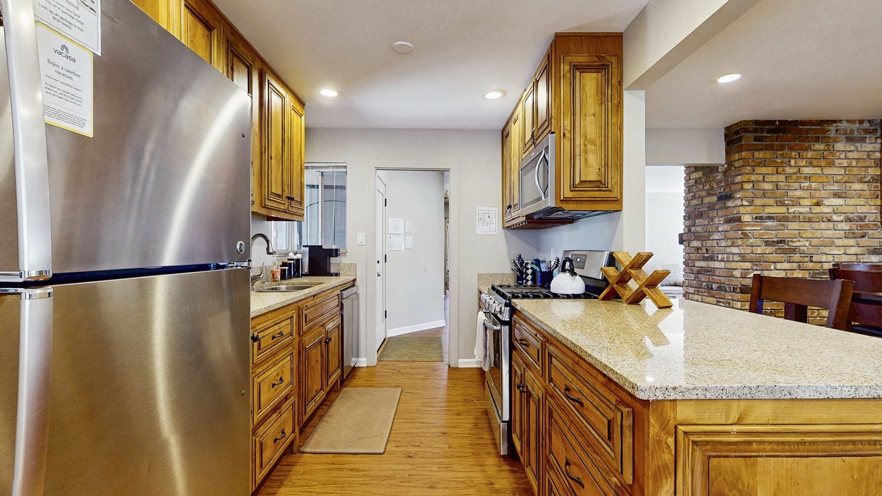 Photo of Kitchen in Stateline