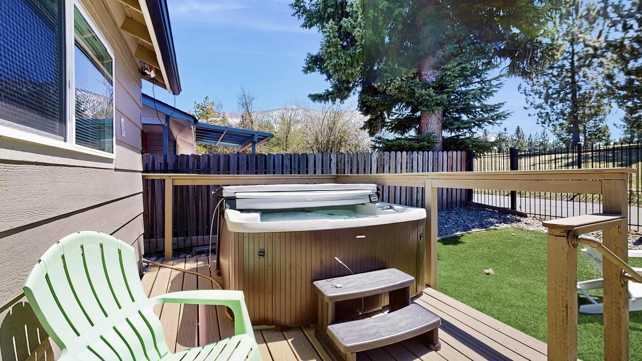 Photo of Patio Balcony in Stateline