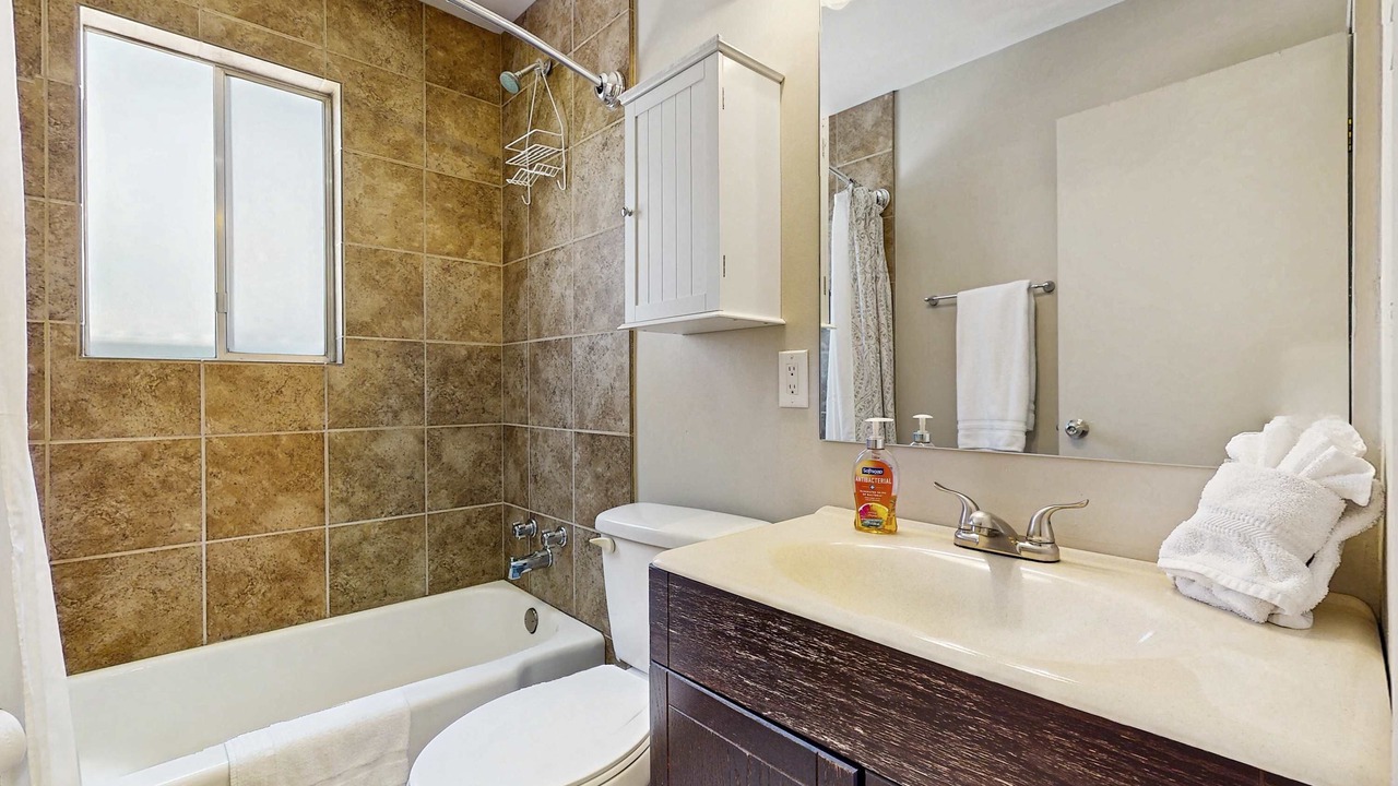 Photo of Bathroom in Stateline