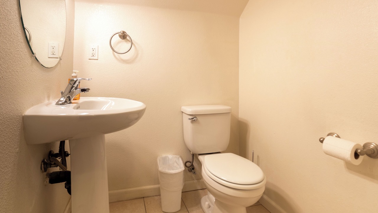 Photo of Bathroom in Tulare