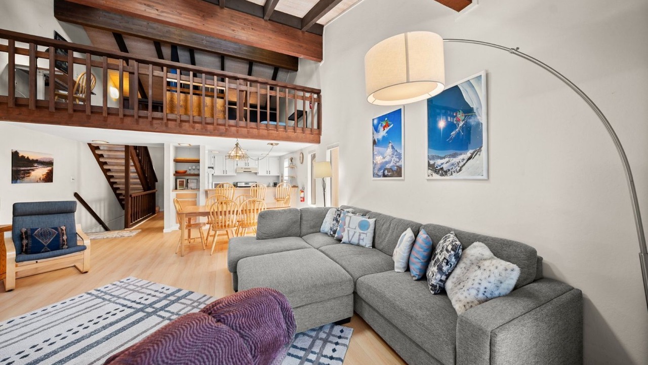 Photo of Livingroom in Incline Village