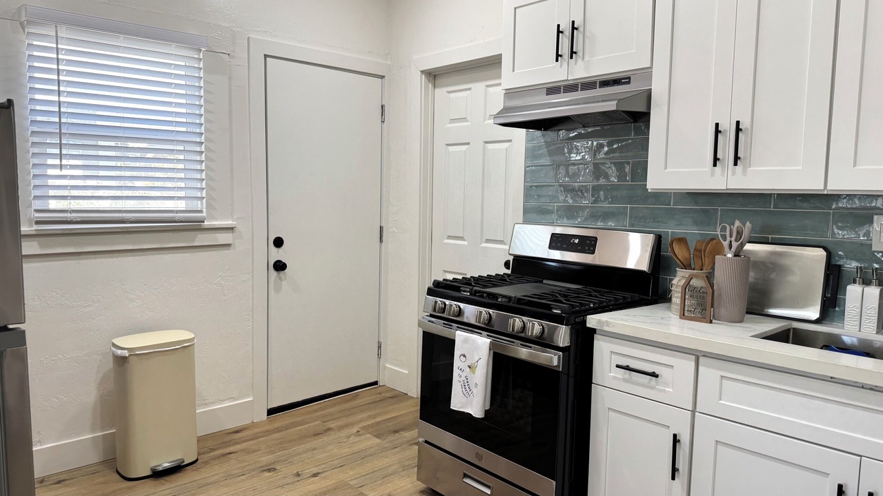 Photo of Kitchen in Hanford