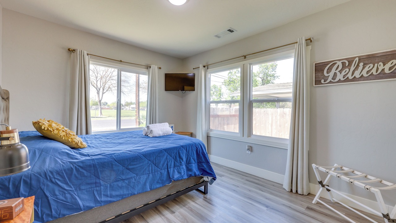 Photo of Bedroom in Hanford