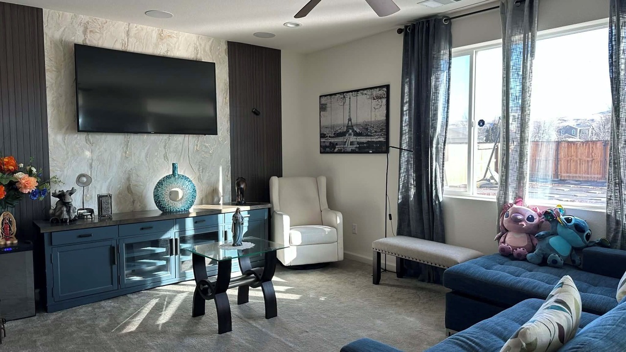 Photo of Livingroom in Sparks