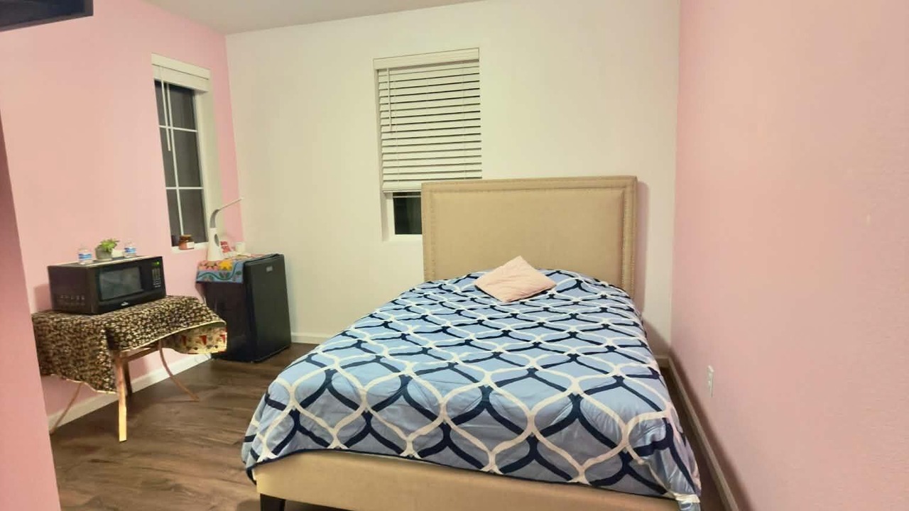 Photo of Bedroom in Sparks