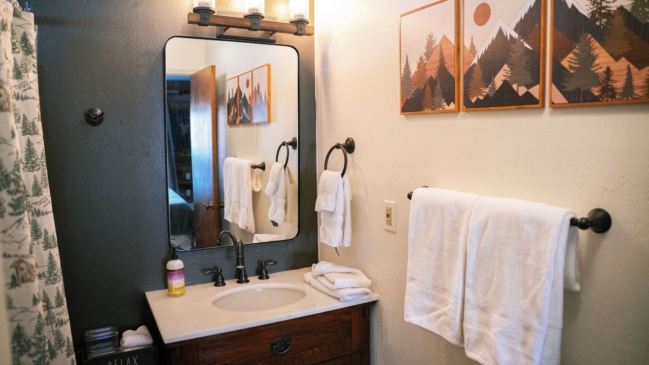 Photo of Bathroom in Twain Harte