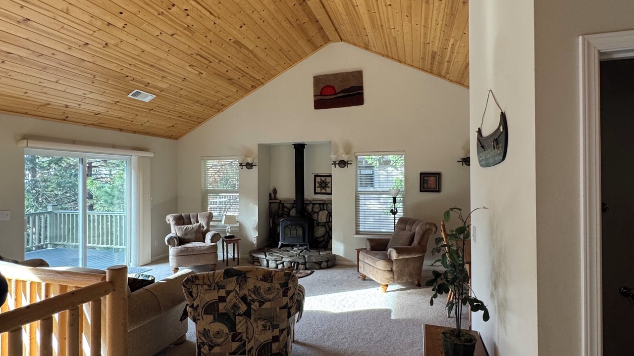 Photo of Livingroom in Long Barn