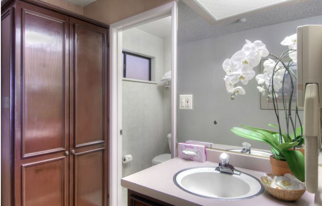 Photo of Bathroom in North Whisman