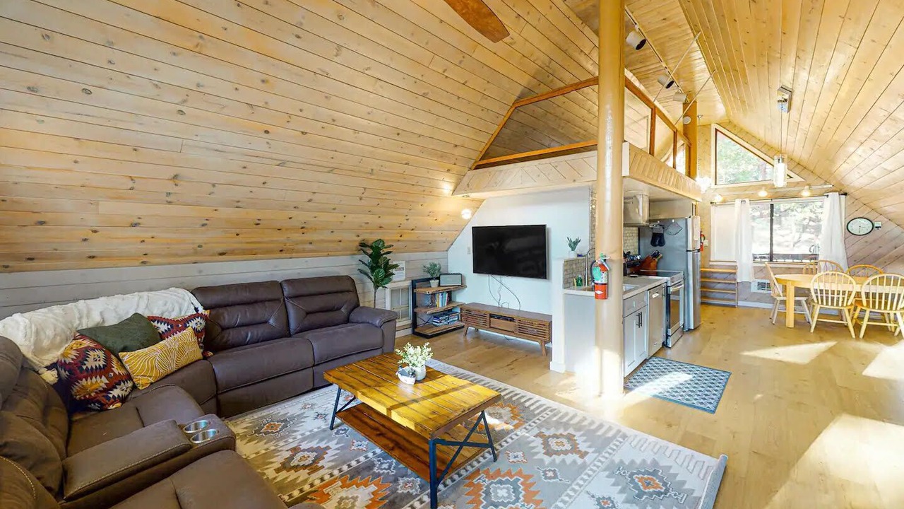 Photo of Bedroom in Yosemite West