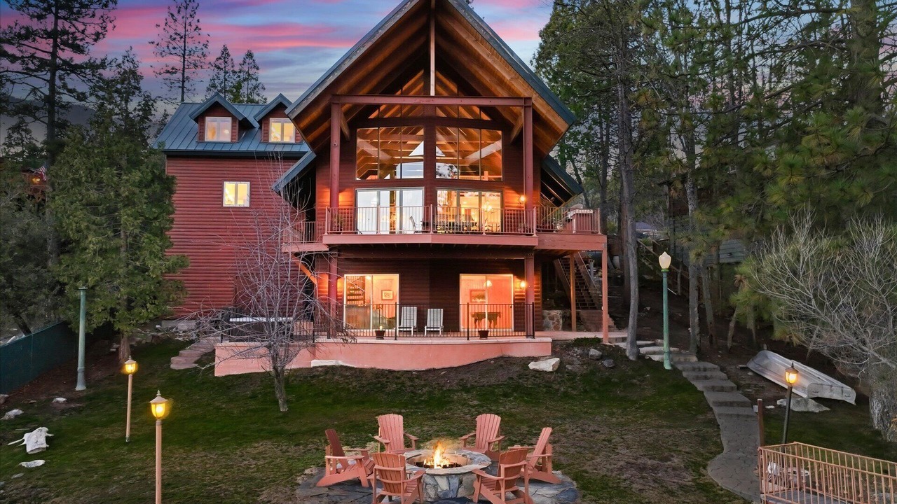 Photo of Outdoor in Bass Lake