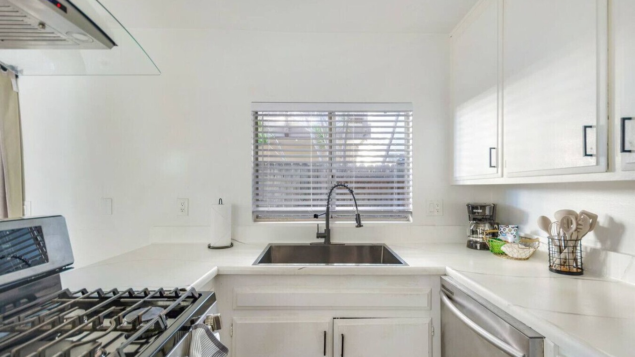 Photo of Kitchen in Santa Ana Heights