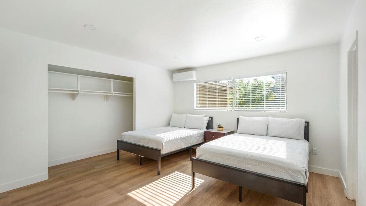 Photo of Bedroom in Santa Ana Heights